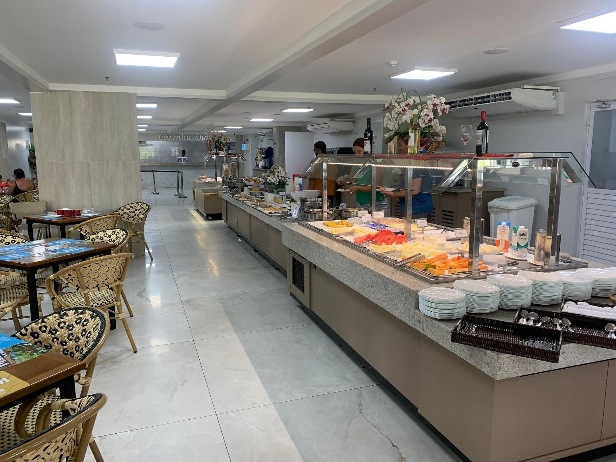 Hotel Spazzio Diroma Cafe Da Manha E Acesso Ao Acqua Park Caldas Novas Exterior photo