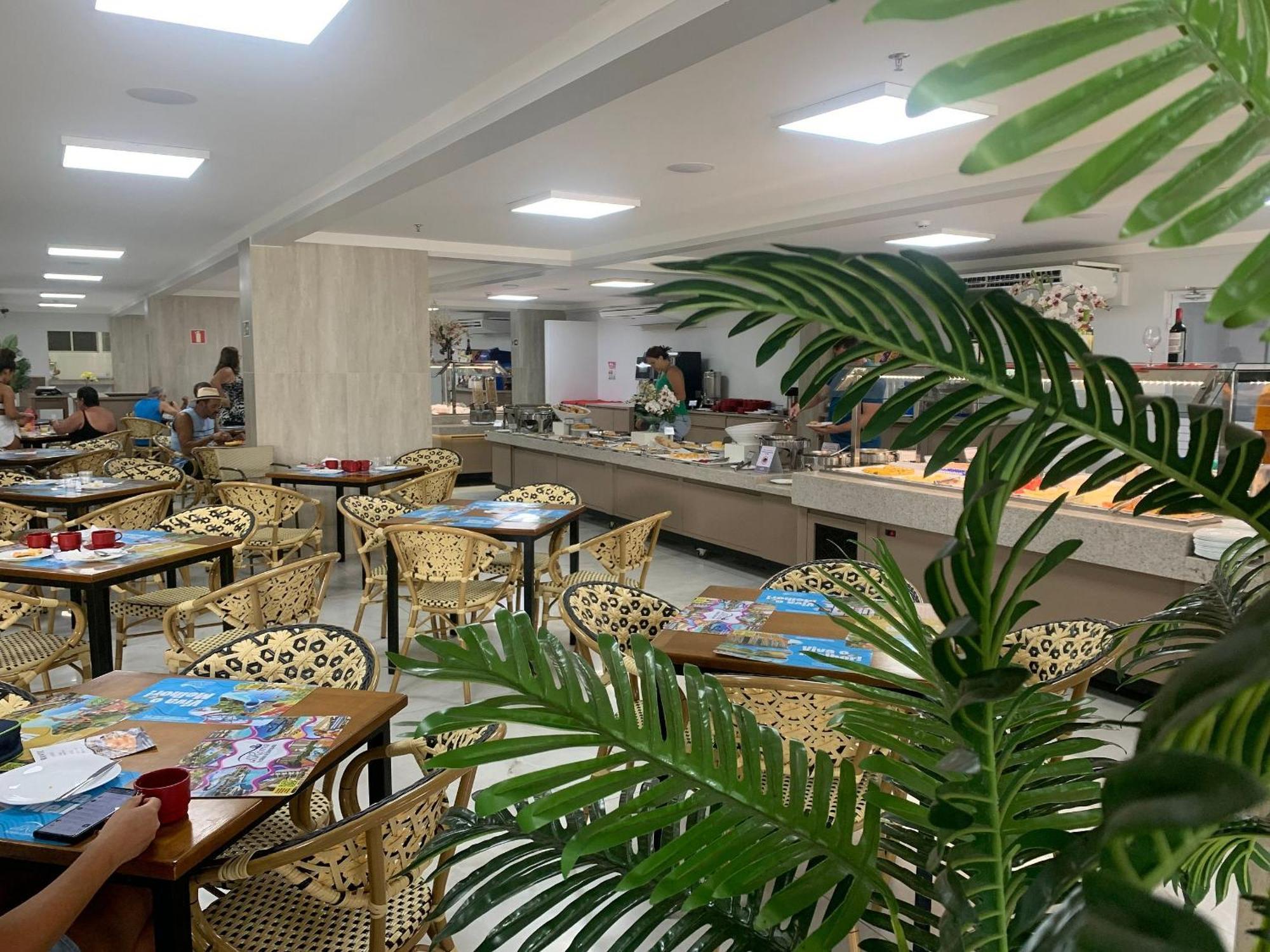 Hotel Spazzio Diroma Cafe Da Manha E Acesso Ao Acqua Park Caldas Novas Exterior photo